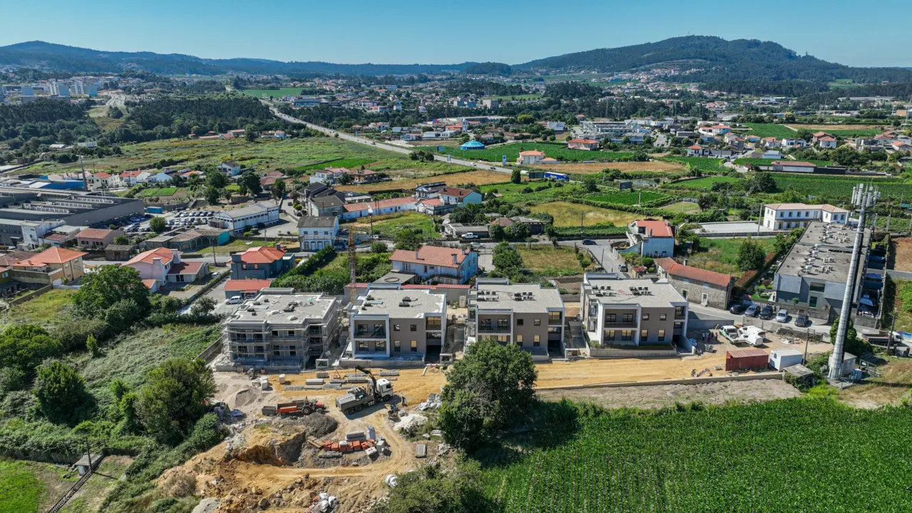 APARTAMENTO T1 NOVO — 14