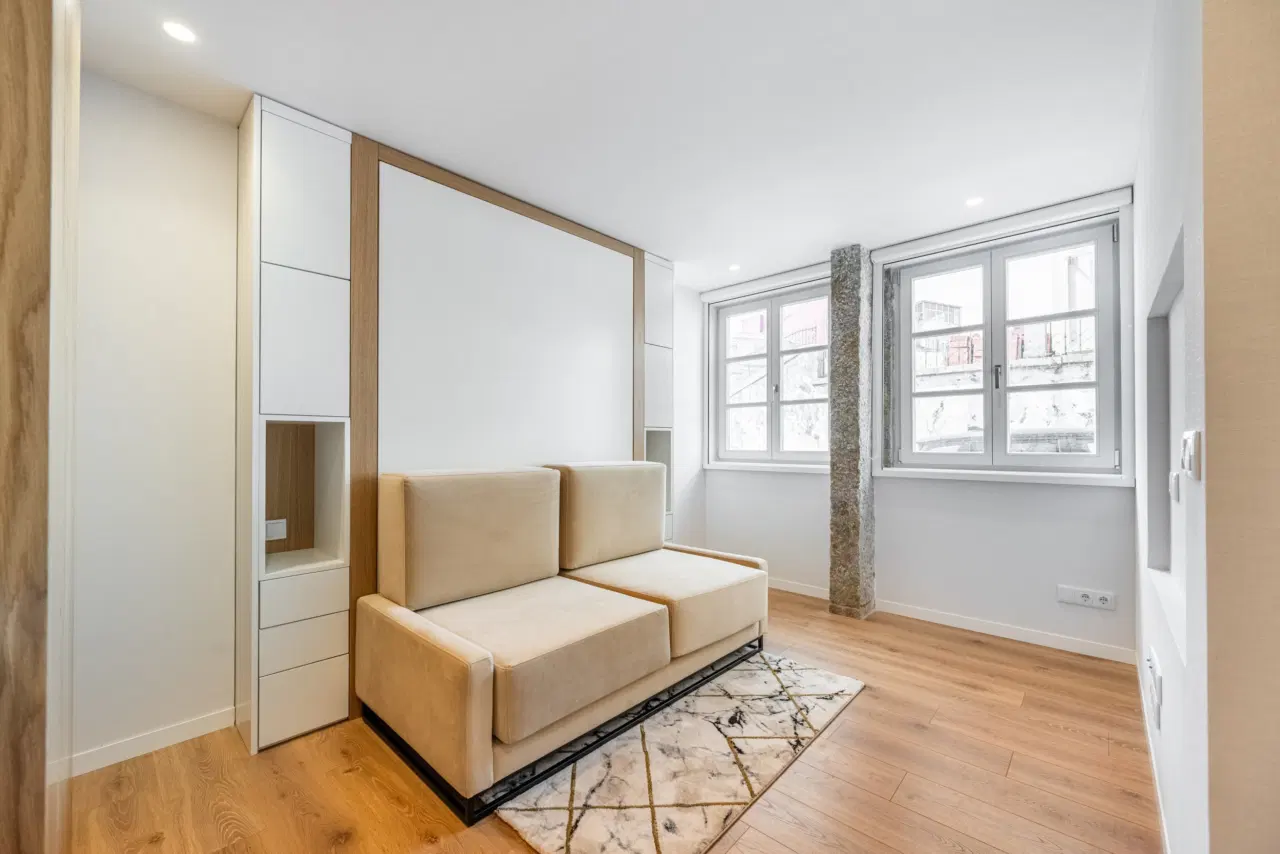 APARTAMENTO T0 NO CENTRO DA CIDADE — 14