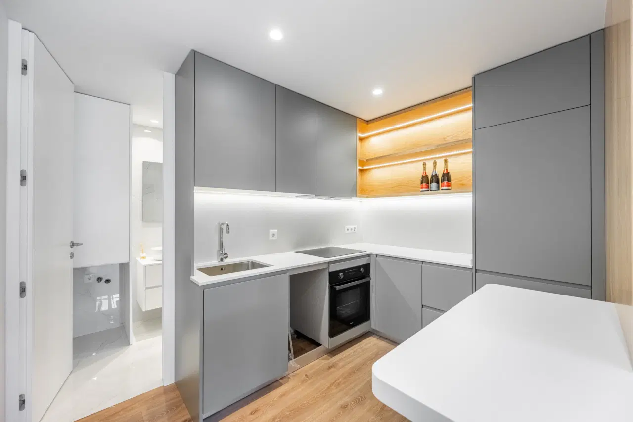 APARTAMENTO T0 NO CENTRO DA CIDADE — 17