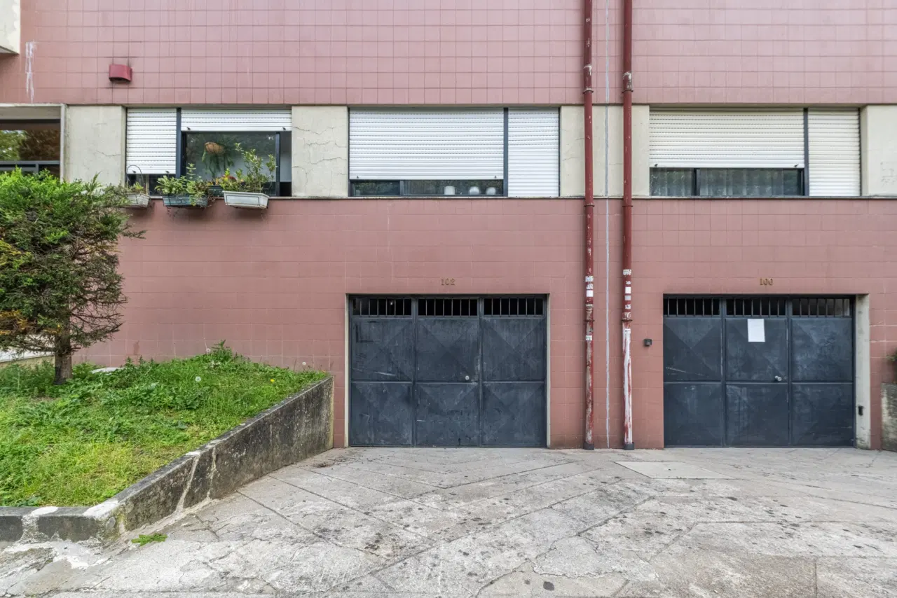 GARAGEM EM S.VITOR, BRAGA - MUITO PERTO DO CENTRO DA CIDADE — 4