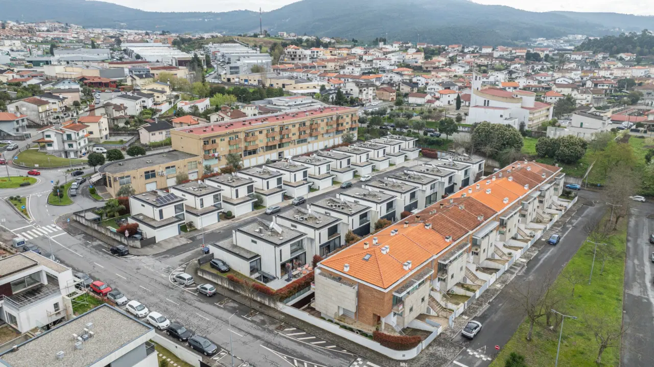 Moradia T3+1 — 39
