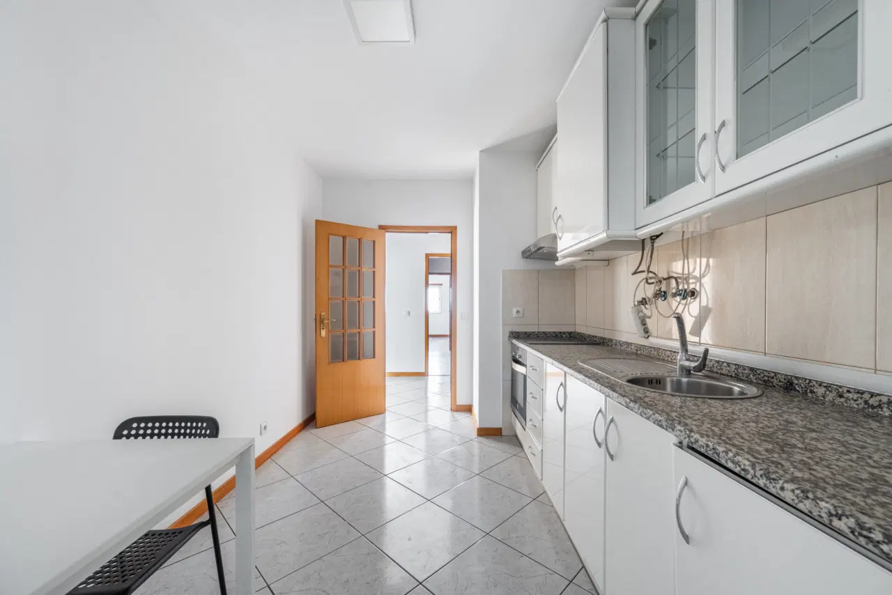 Apartamento T3 localizado em São Victor, Braga — 8