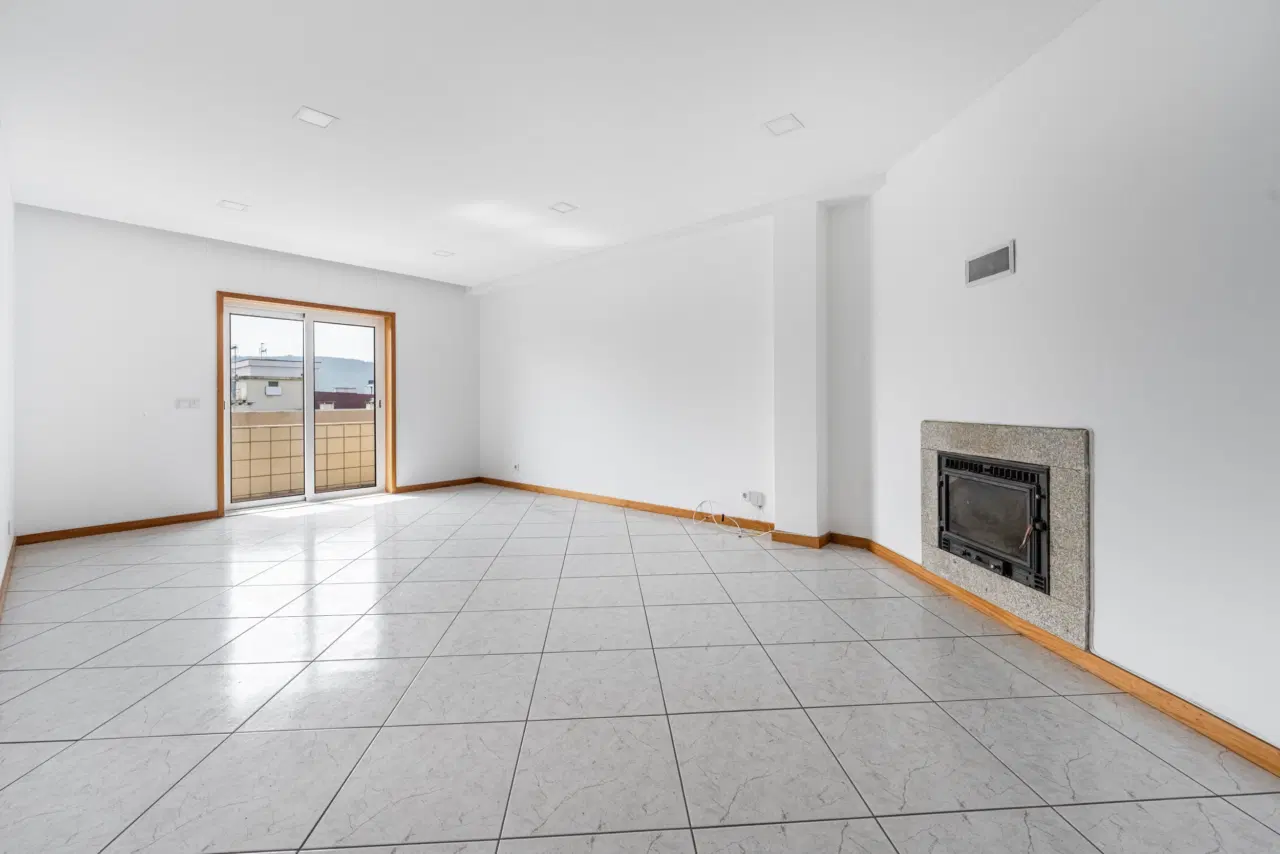 Apartamento T3 localizado em São Victor, Braga — 4