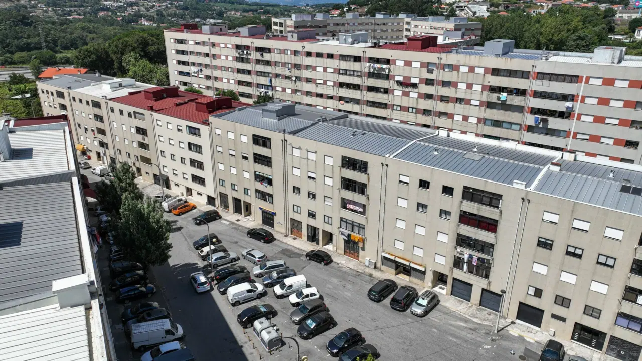 Apartamento T3 localizado em Ferreiros, Braga — 20