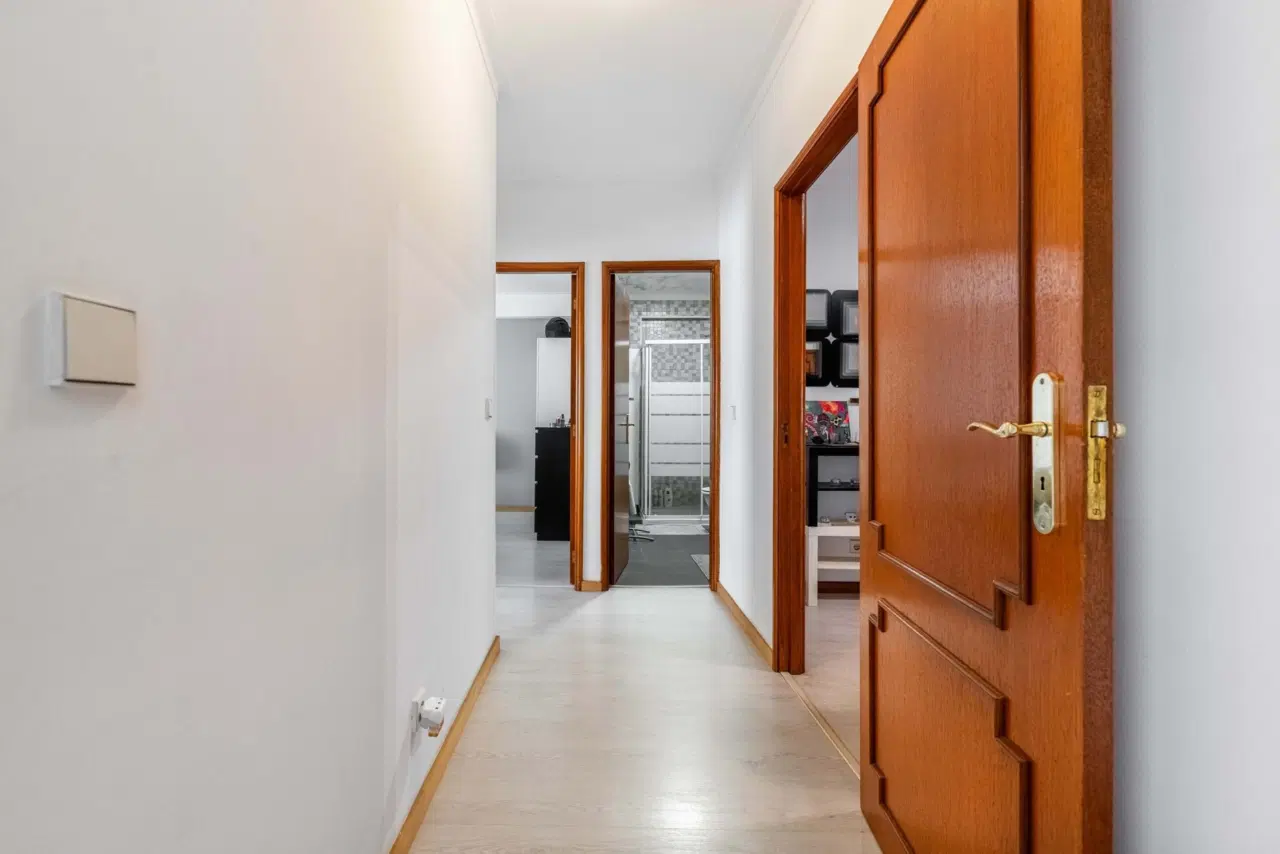 Apartamento T3 localizado em Ferreiros, Braga — 9