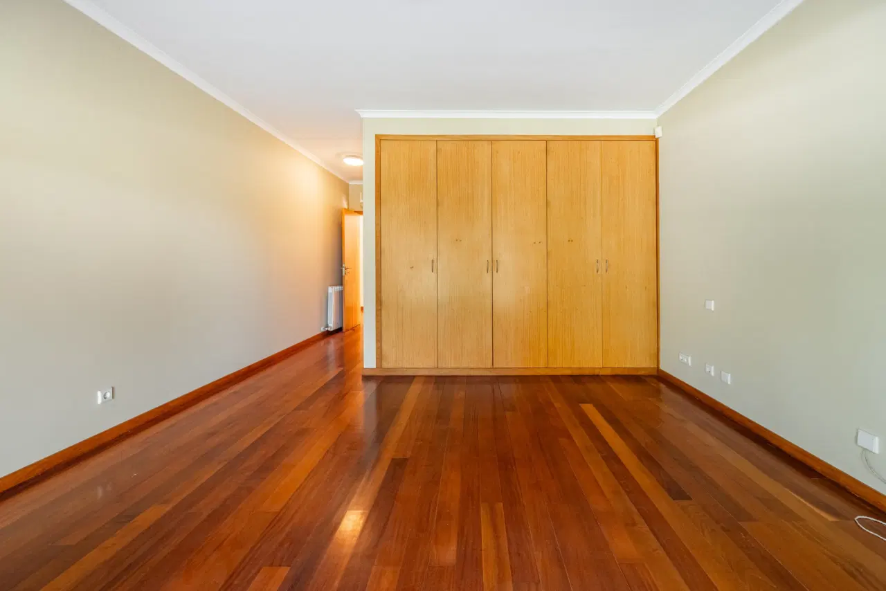 MORADIA T5 EM MARIZ, BARCELOS — 24