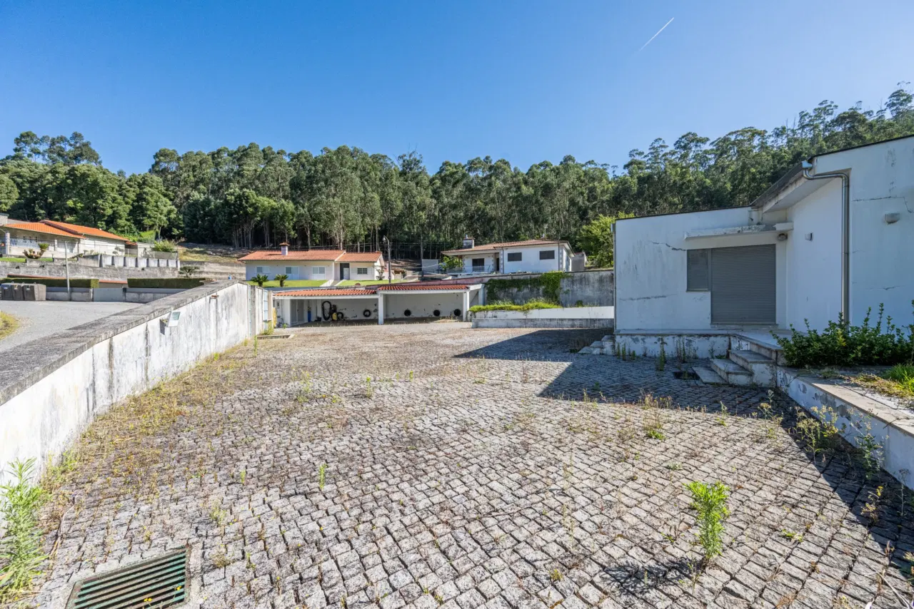MORADIA T5 EM MARIZ, BARCELOS — 46