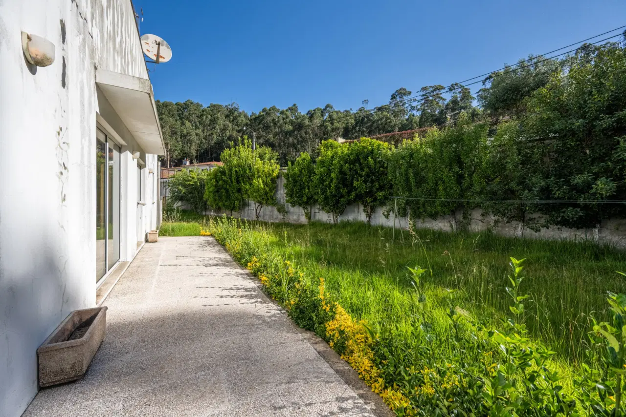 MORADIA T5 EM MARIZ, BARCELOS — 34