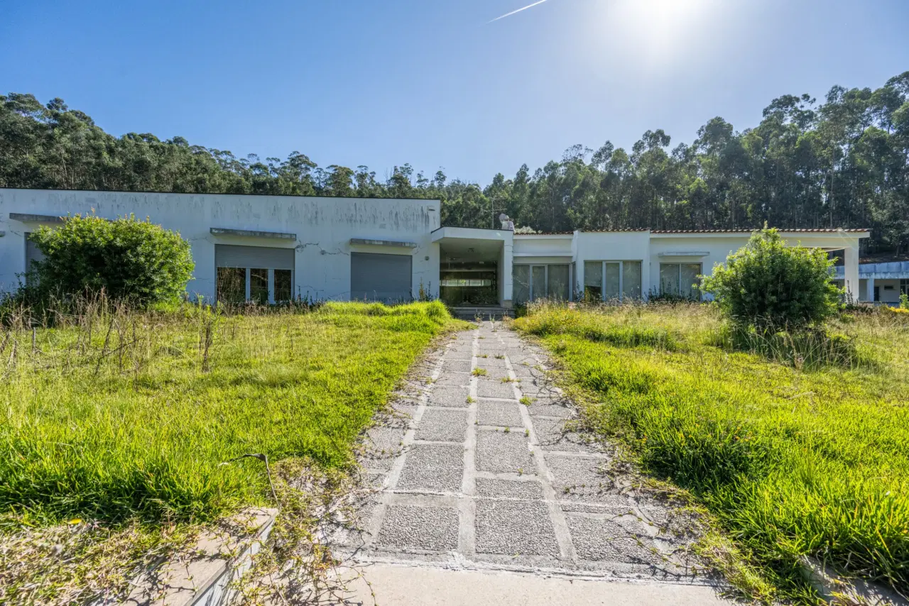 MORADIA T5 EM MARIZ, BARCELOS — 48