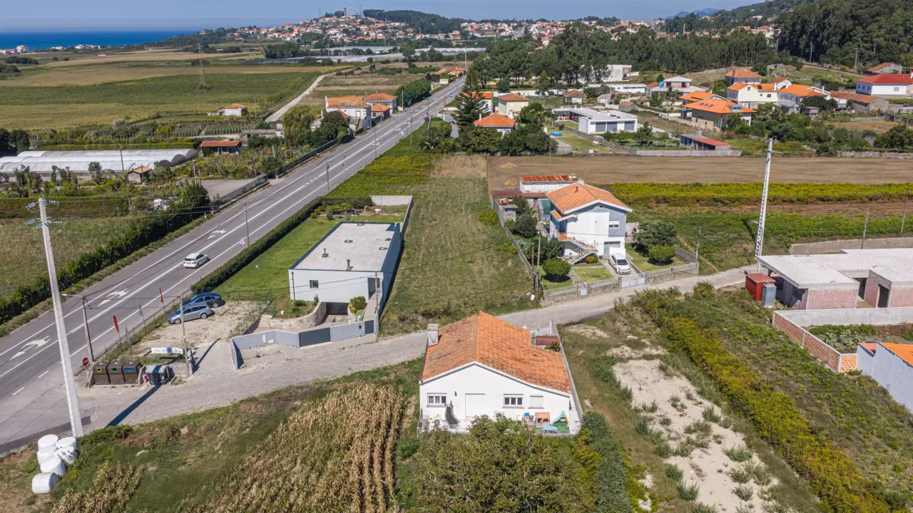 Moradia T3 NOVA localizada em Carreço, Viana da Castelo — 11