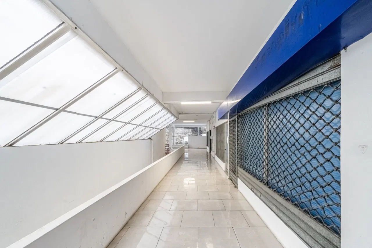 Loja para venda em localização privilegiada – Avenida D. João IV, Guimarães — 24