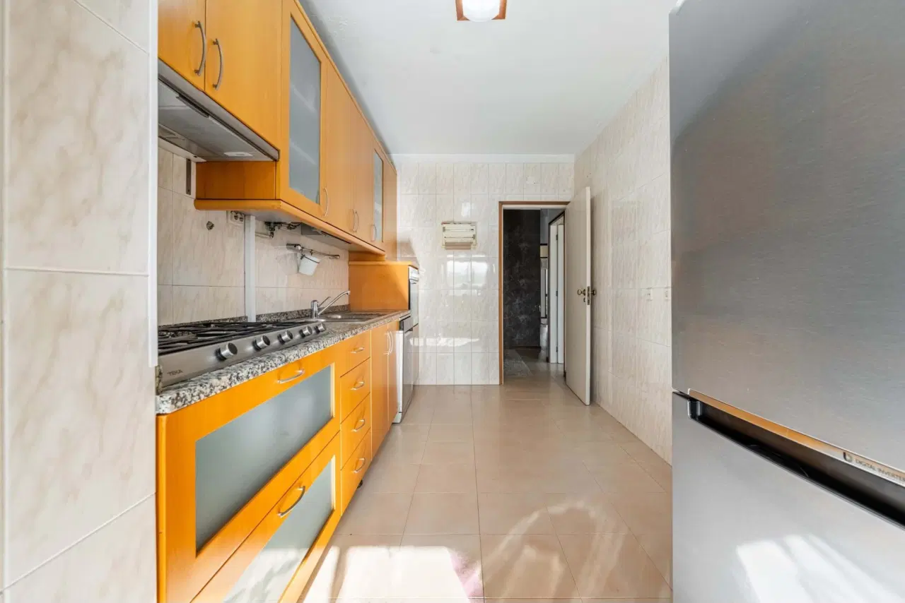 Magnífico apartamento T4 , a apenas 8 minutos do centro da cidade de Braga — 9