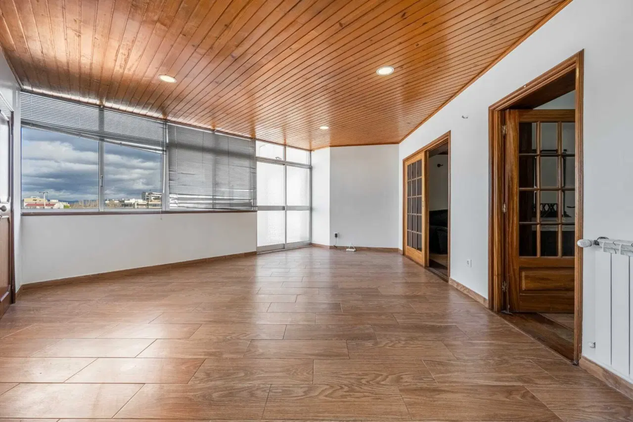 T3 na R. Quinta de Santa Maria — 4