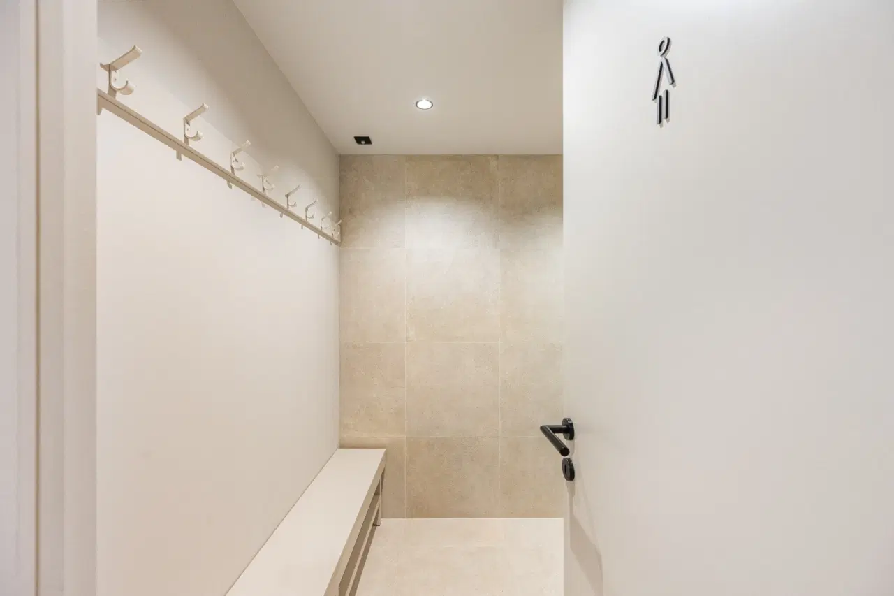 T1 NOVO inserido em condomínio FECHADO com PISCINA e GINÁSIO em Braga. — 43