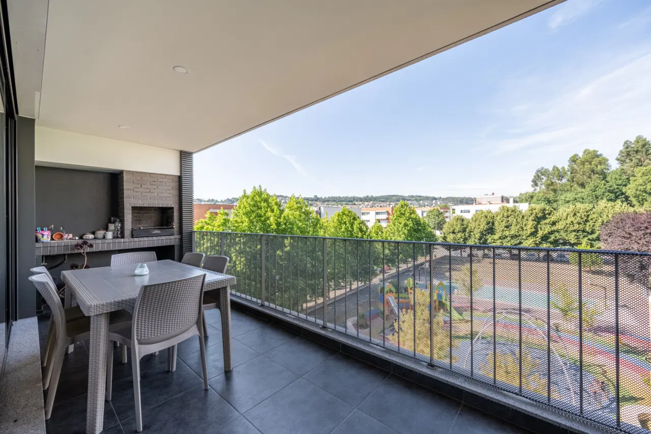Apartamento T3 Seminovo em Tenões, Braga — 5