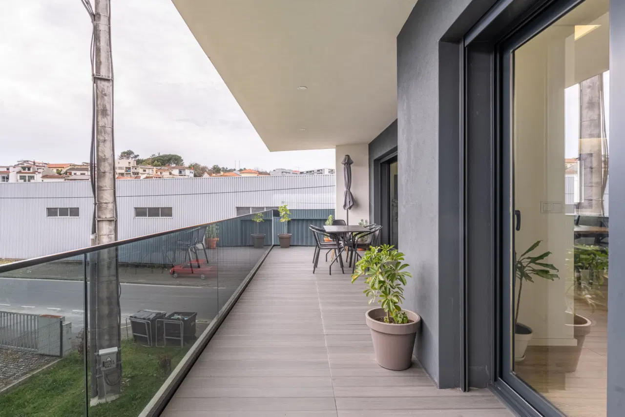 Apartamento T2 Semi-novo, em Tenões — 12