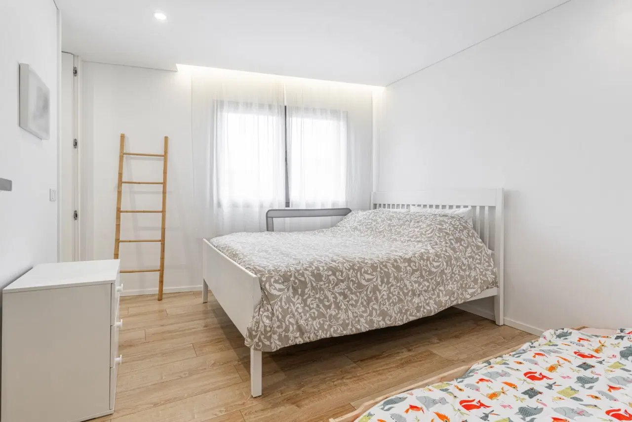 Apartamento T2 Semi-novo, em Tenões — 16