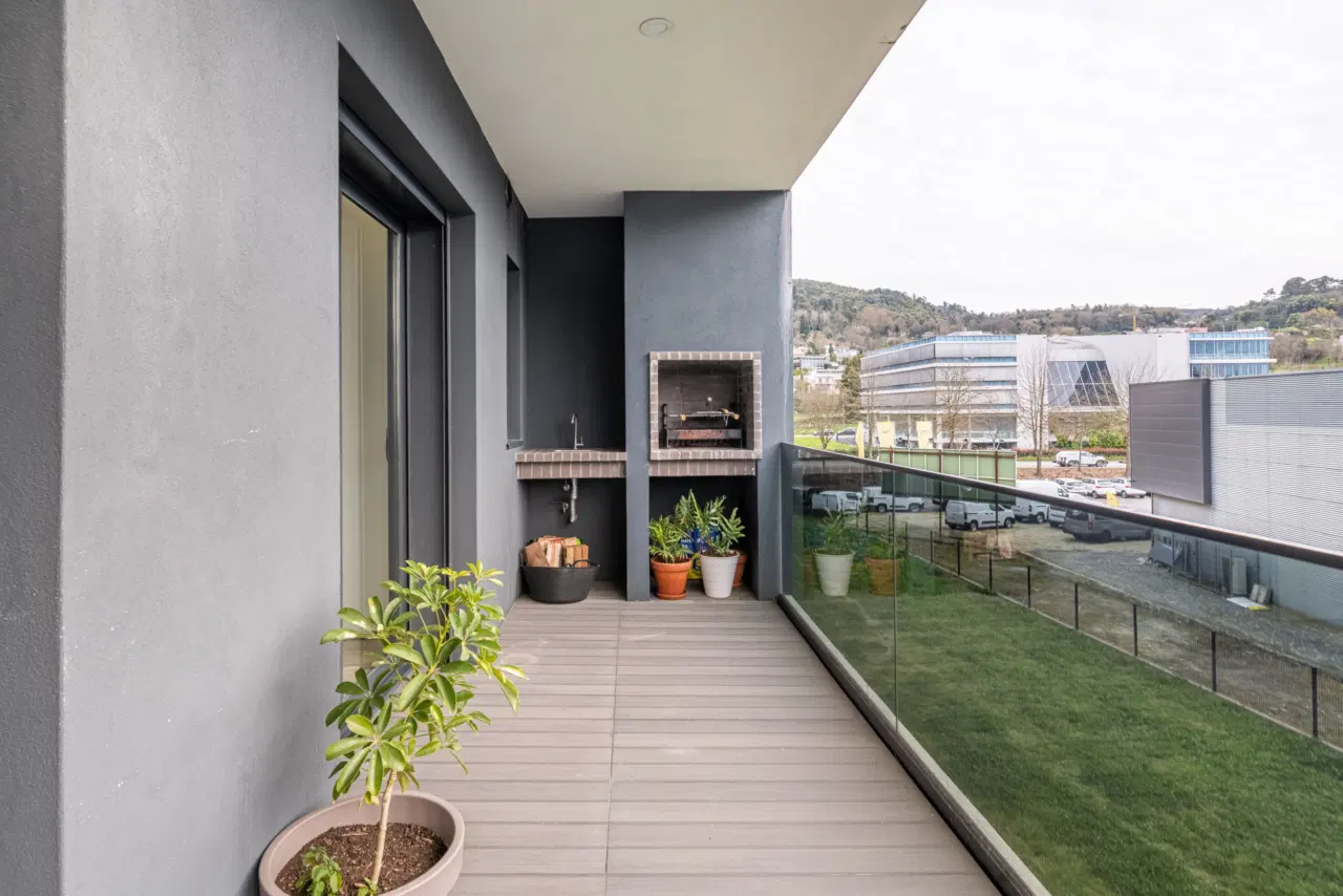 Apartamento T2 Semi-novo, em Tenões — 11