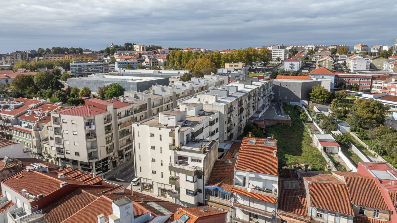 APARTAMENTO T2 COM GARAGEM FECHADA, 2 VARANDAS E ELEVADOR | BRAGA — 18