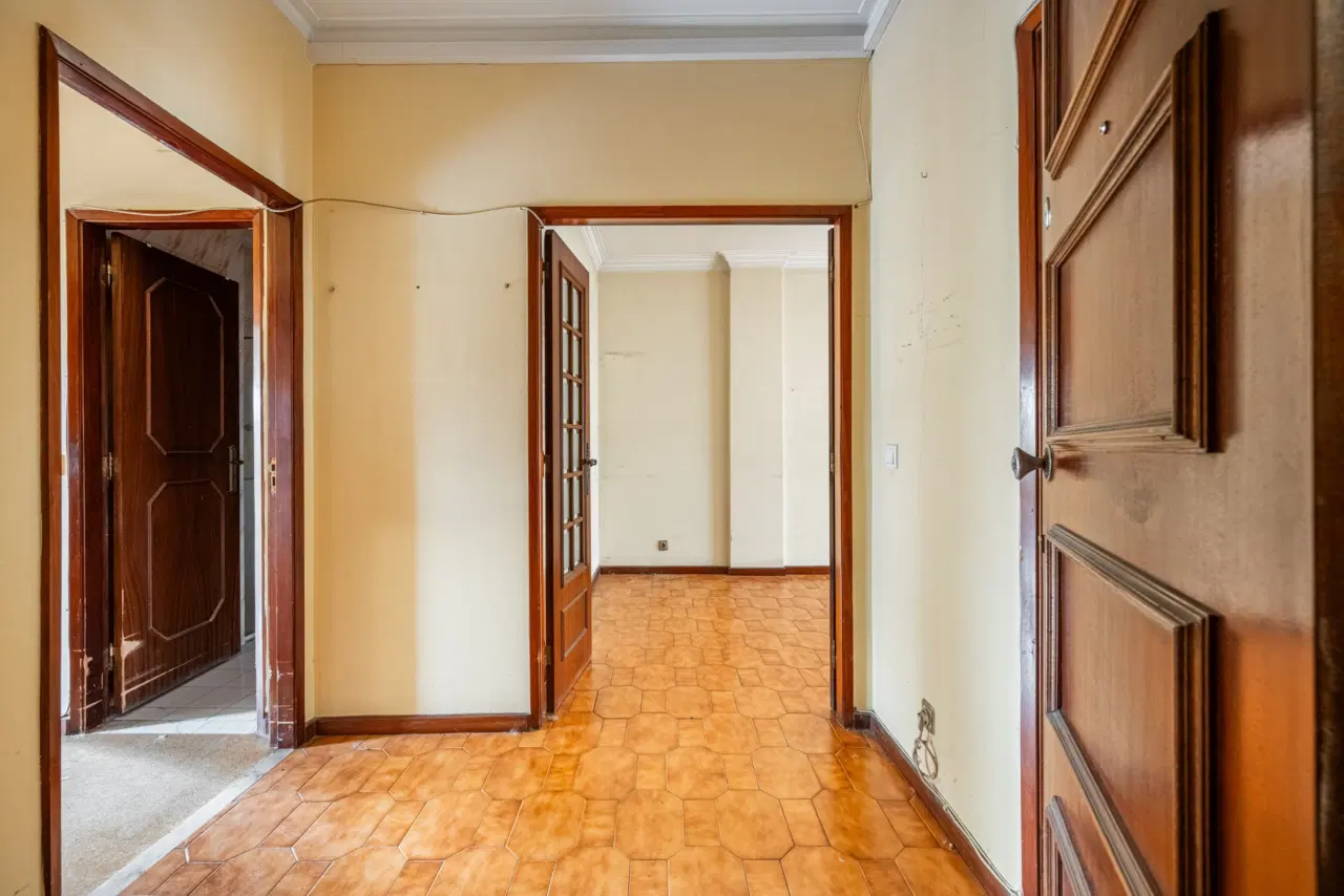 APARTAMENTO T2 COM GARAGEM FECHADA, 2 VARANDAS E ELEVADOR | BRAGA — 12