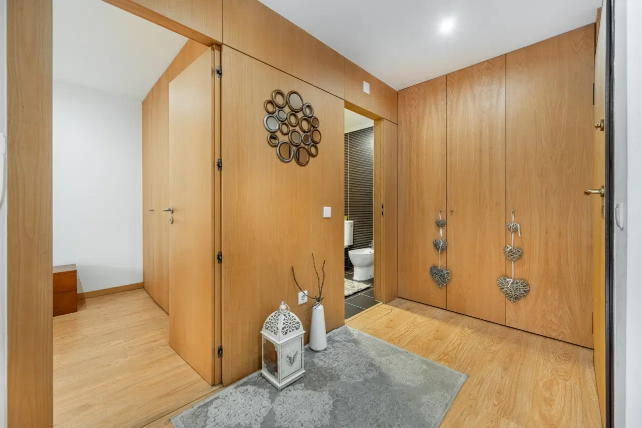 Apartamento T1 em Nogueiró, Braga com Lugar de Garagem — 9