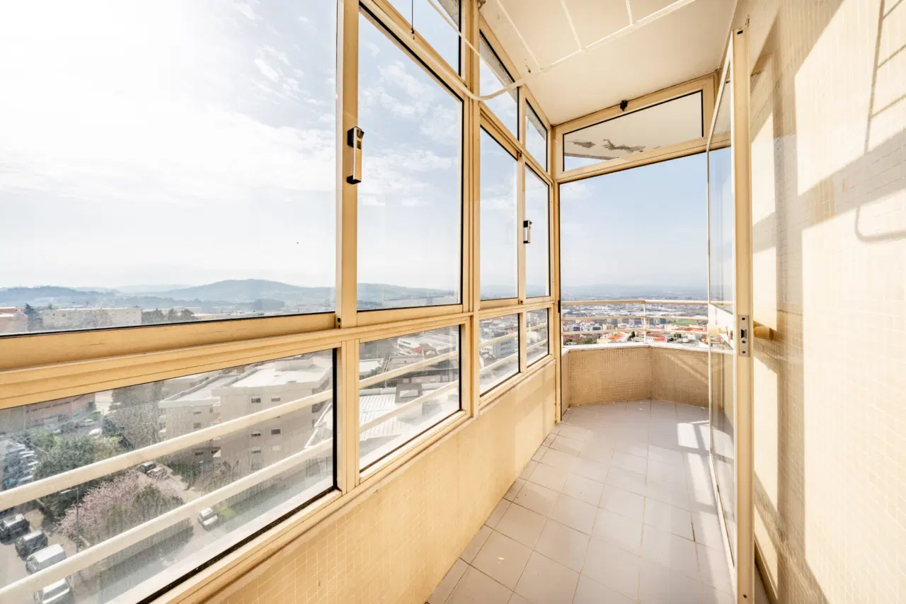 Apartamento T3 próximo do centro de Braga — 22