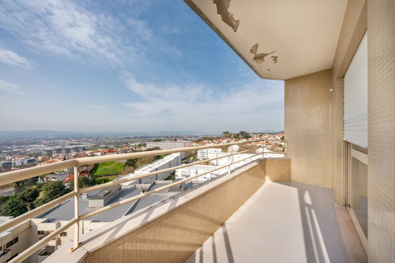 Apartamento T3 próximo do centro de Braga — 23