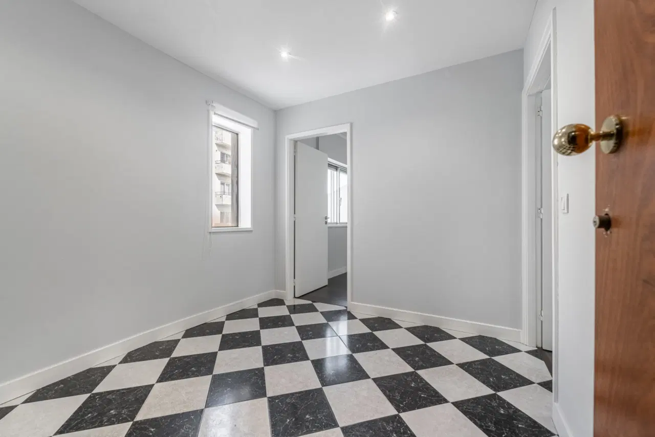Apartamento T2 na R. Monsenhor Airosa — 5