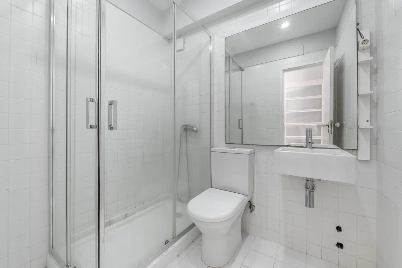 Apartamento T2 na R. Monsenhor Airosa — 12