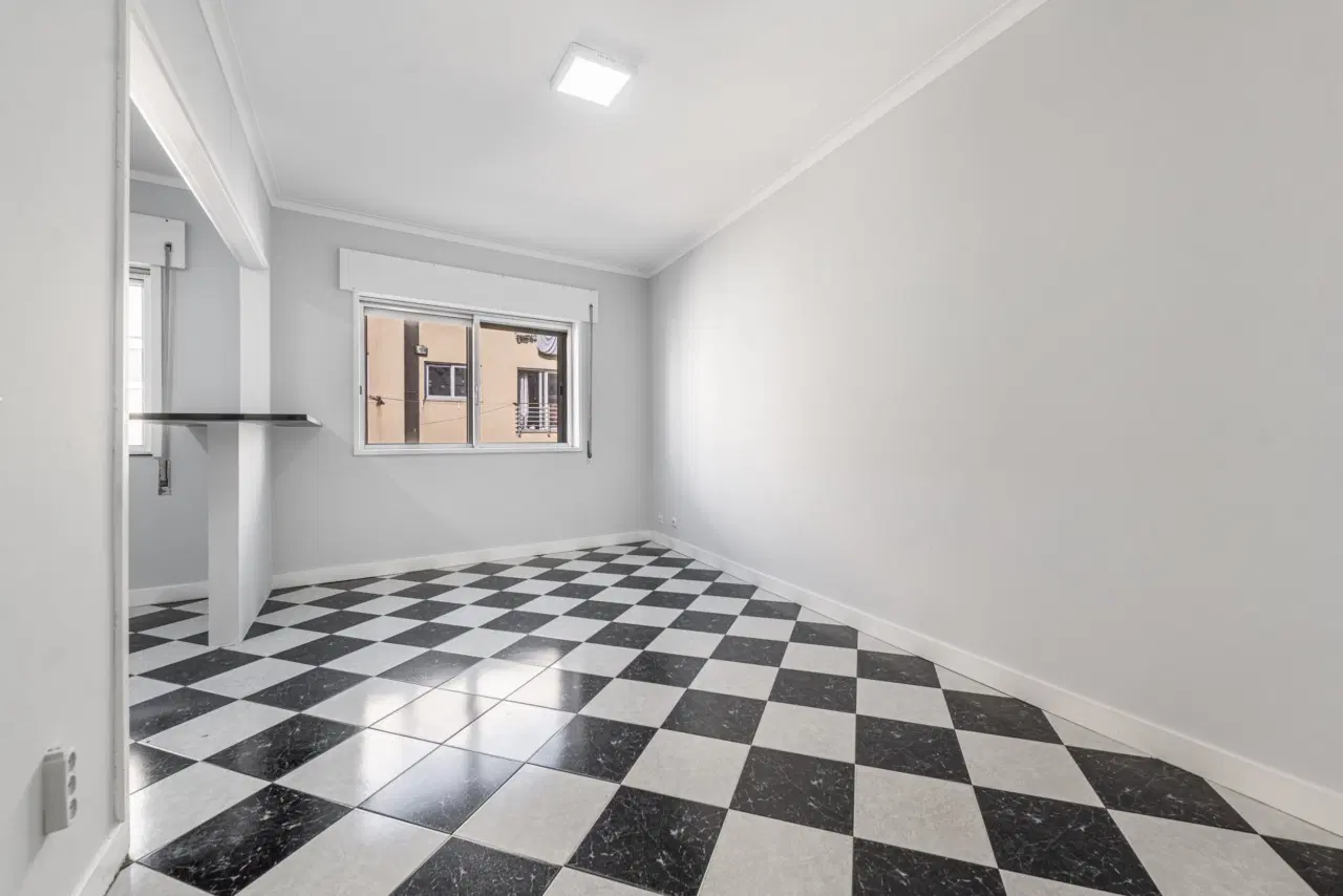 Apartamento T2 na R. Monsenhor Airosa — 4