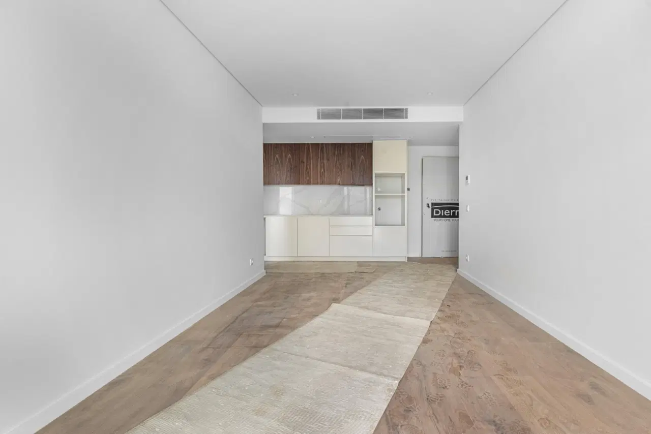 APARTAMENTO T1 NOVO COM JARDIM — 4