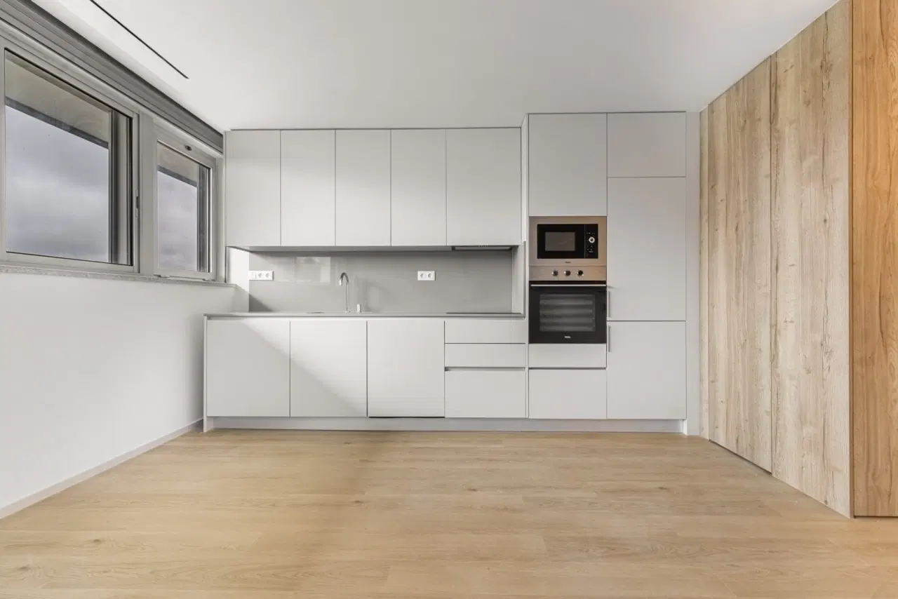 Apartamento T2+1 NOVO localizado em Fraião — 5