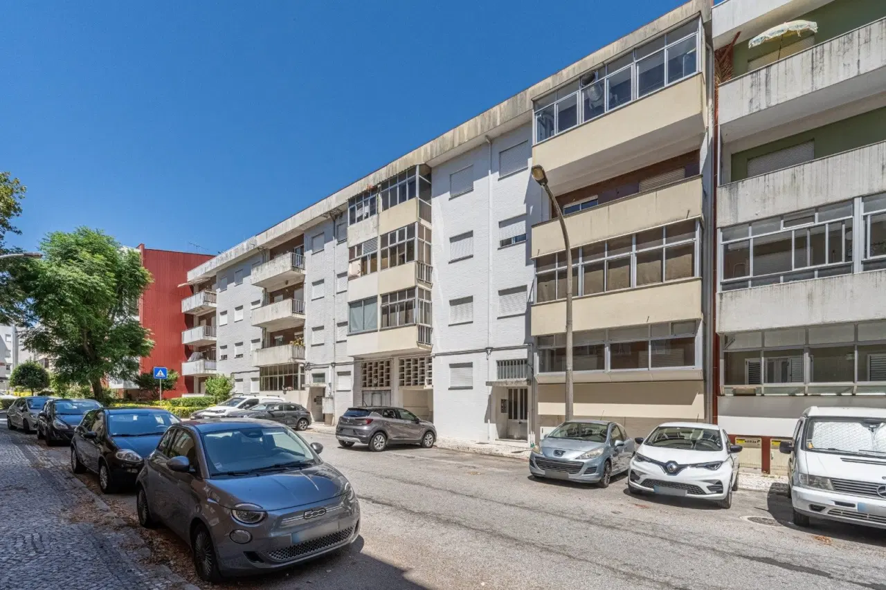 Apartamento T3 em Braga (S. Victor) - Localização Premium e Luz Natural — 9