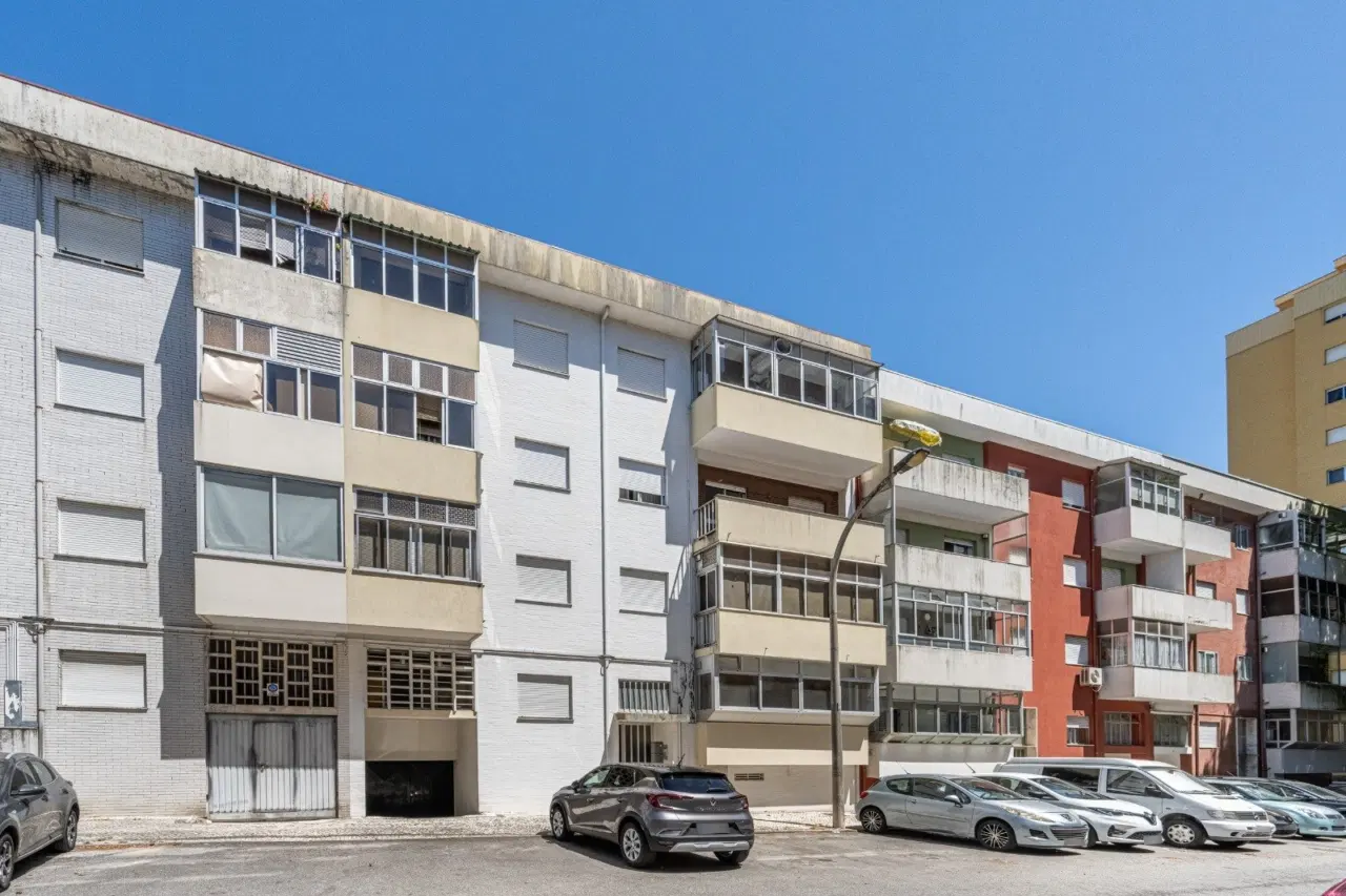 Apartamento T3 em Braga (S. Victor) - Localização Premium e Luz Natural — 10