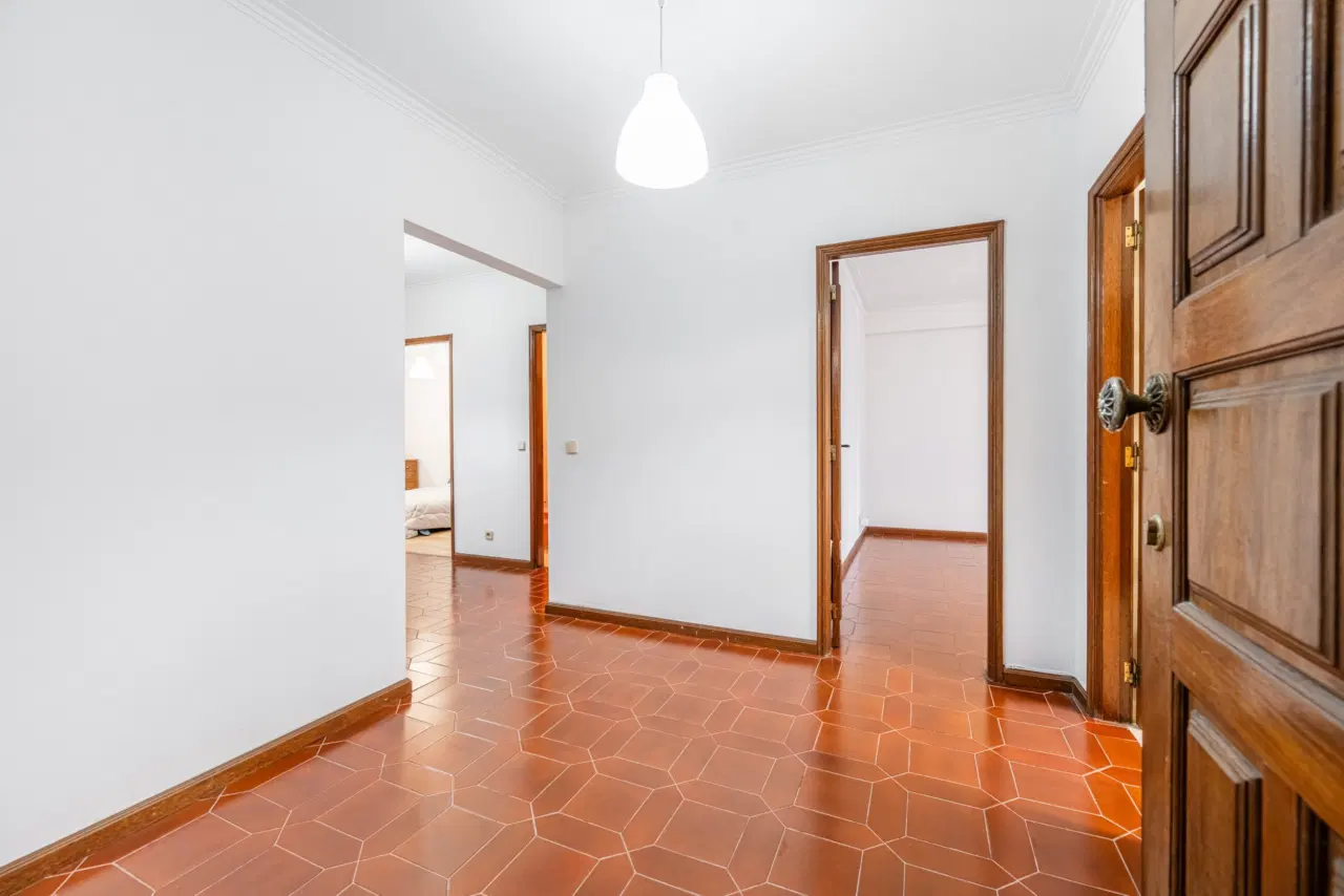 APARTAMENTO T3 EM FERREIROS, BRAGA — 4